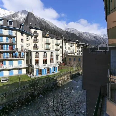 Grand Plein Centre De Apartment